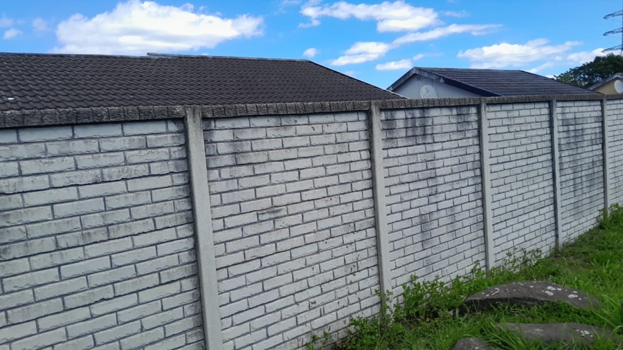 2 Bedroom Property for Sale in Haven Hills Eastern Cape